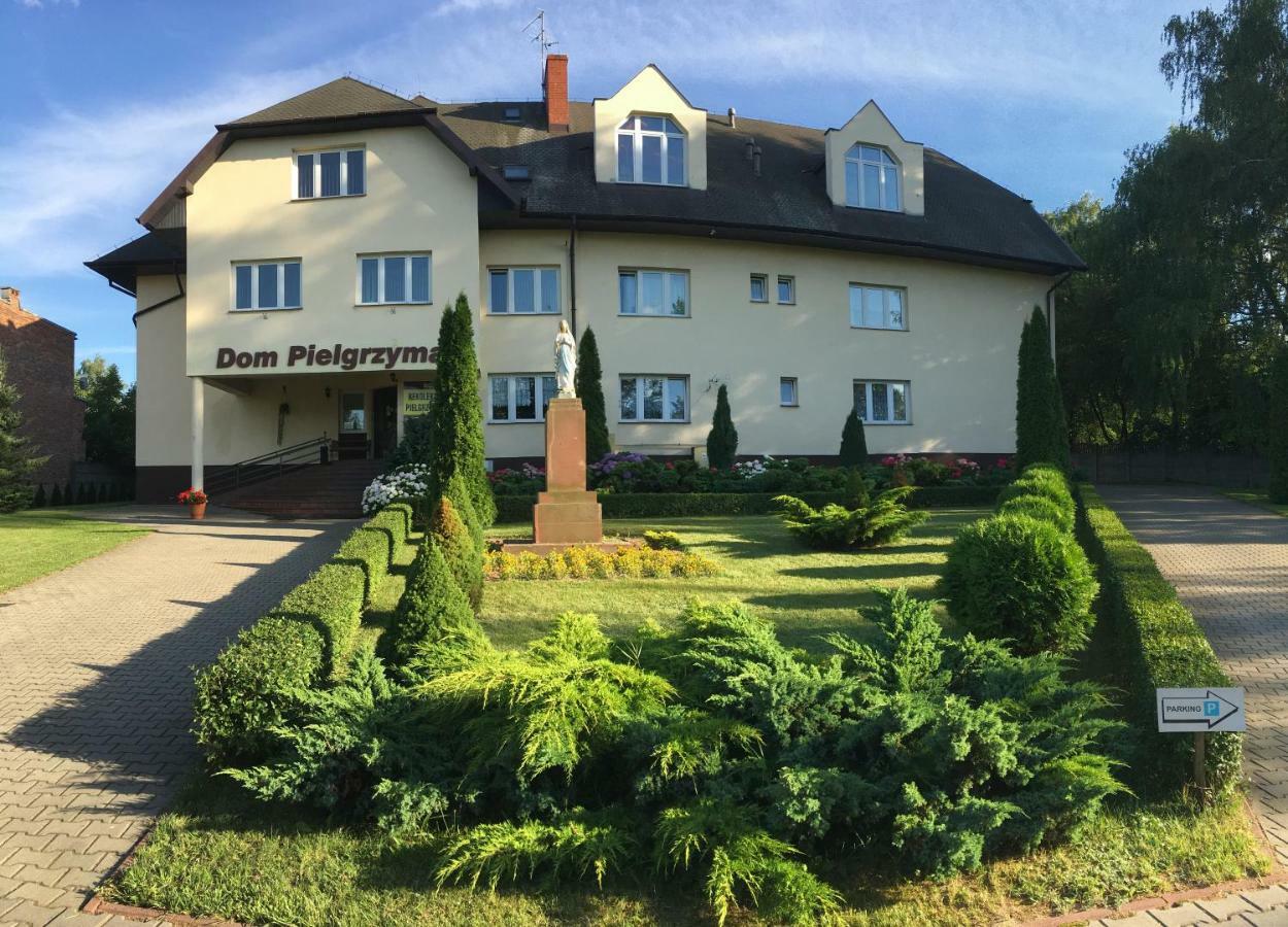Dom Pielgrzyma Schr Hotel Grabowka Eksteriør billede
