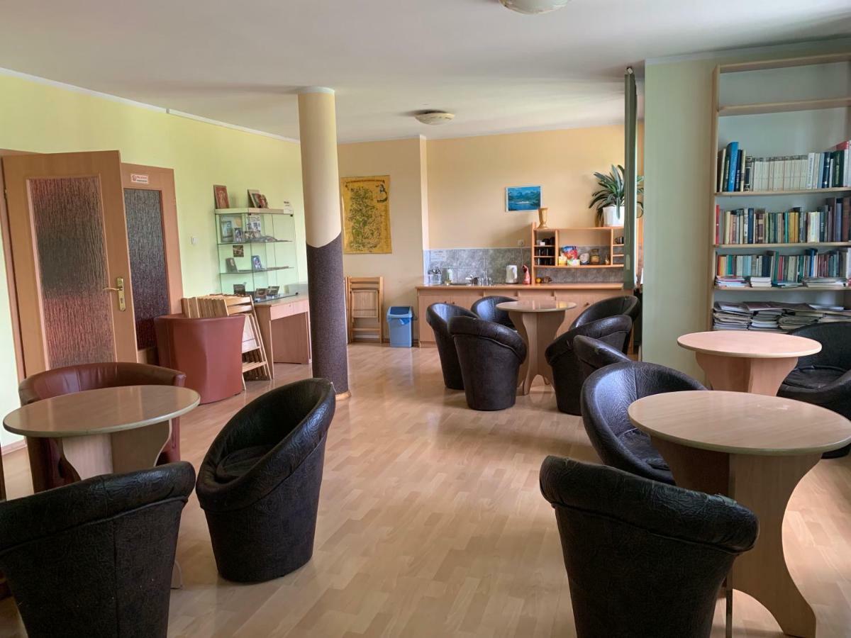 Dom Pielgrzyma Schr Hotel Grabowka Eksteriør billede
